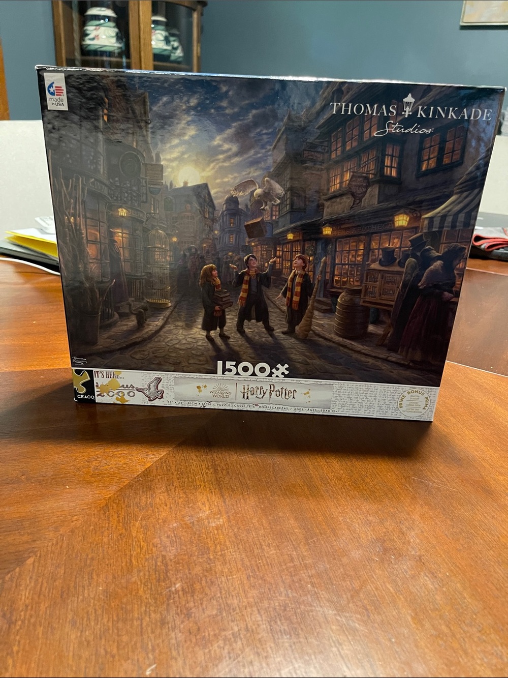 Brand New Thomas Kinkade Studios Harry Potter 1500-Piece Puzzle - Diagon Alley